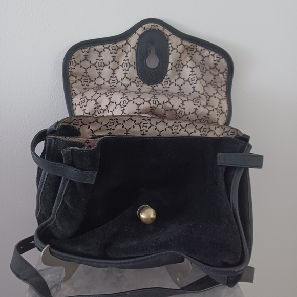 Nanette Lampore Vintage Suede and Leather with a boho feel - Picture 4 of 9